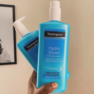 Hydrating Body Lotion — Model X1